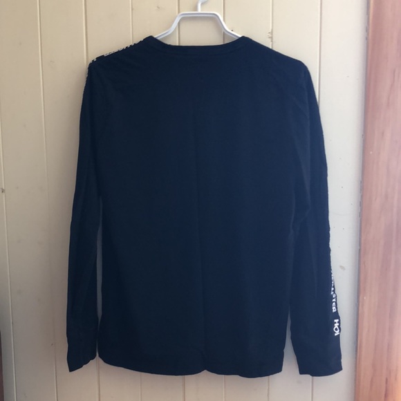 Hollister holographic long sleeve - Picture 5 of 5